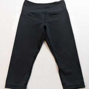 ZYIA Active Womens Leggings Size 6-8 Black Cropped Athletic Run Yoga.